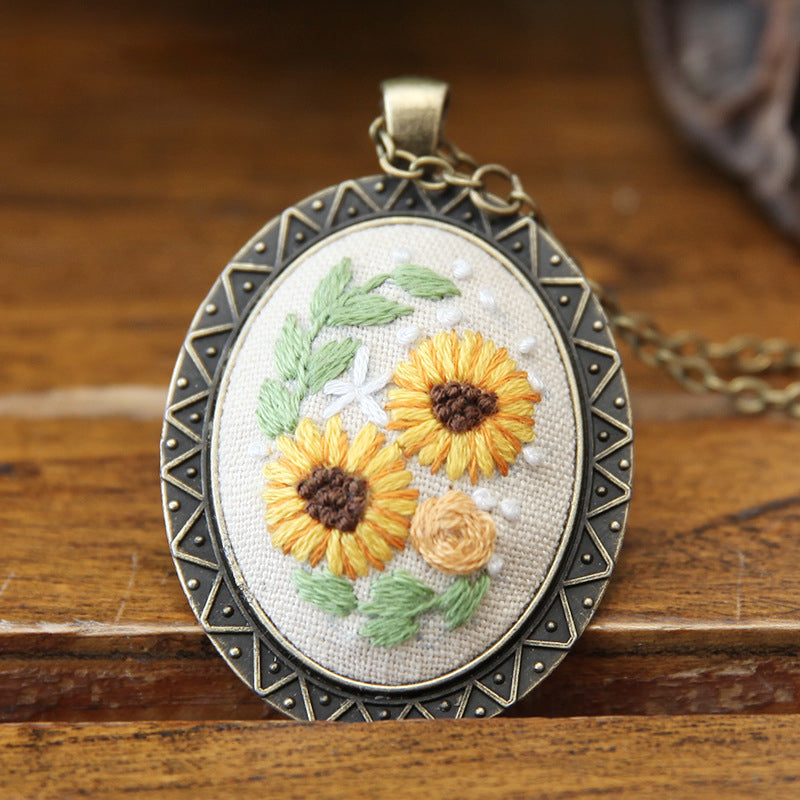 Embroidery Necklace Pendant Kits Mini