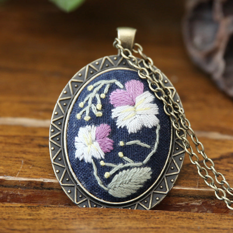 Embroidery Necklace Pendant Kits Mini